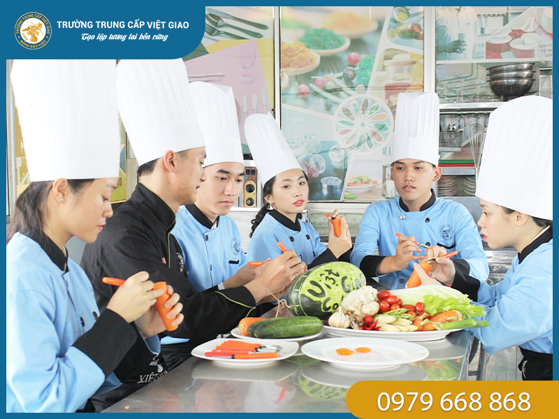 Những lợi ích khi tham gia lớp bếp Hoa căn bản